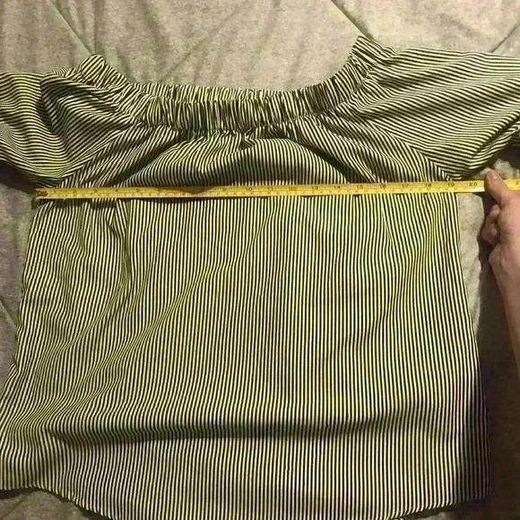 Kontrol Bell Sleeve Vertical Striped Top BOHO Great Condition Size Medium - Picture 4 of 5